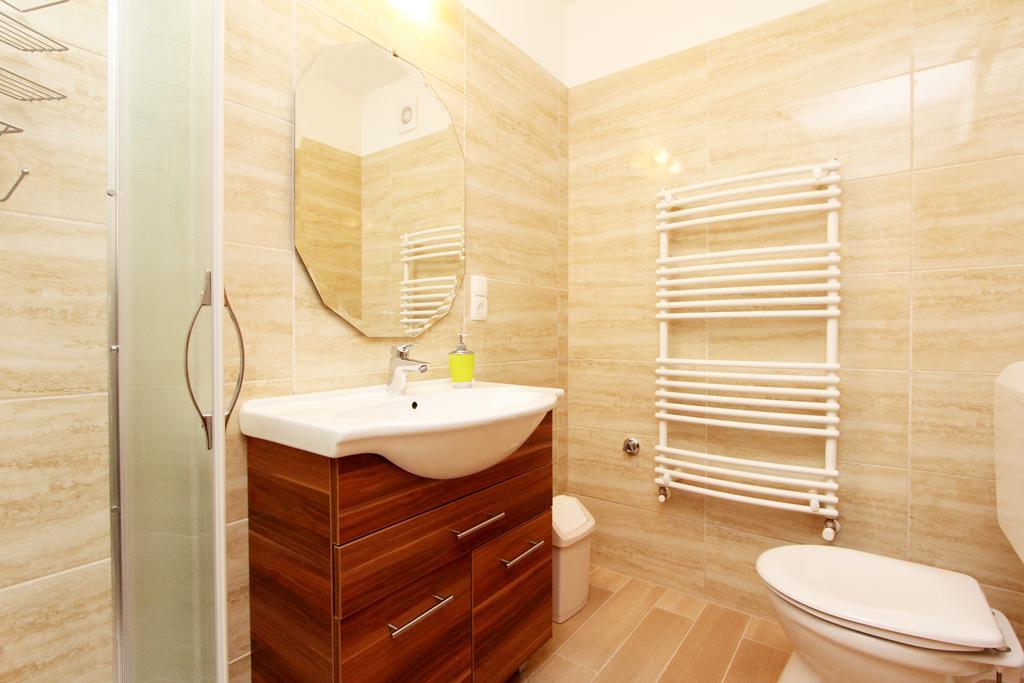 Bodo Park Apartment Hévíz 客房 照片